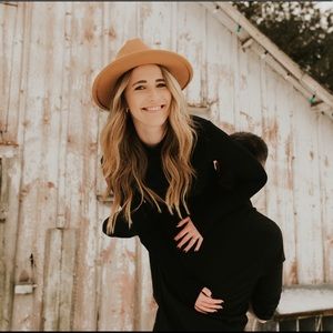 Meet your Posher, Heather